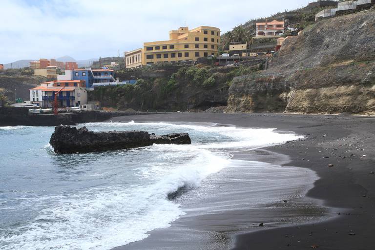 playa-de-la-espindola-san-andr%C3%A9s-y-sauces beach