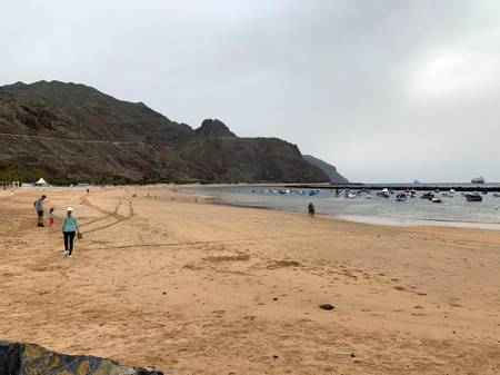 playa-de-las-teresitas-santa-cruz-de-tenerife beach