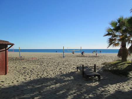 playa-de-los-boliches-fuengirola-andalusia beach