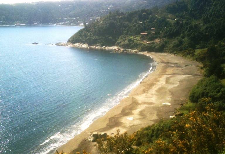 playa-de-los-enamorados-valdivia-los-r%C3%ADos-region beach