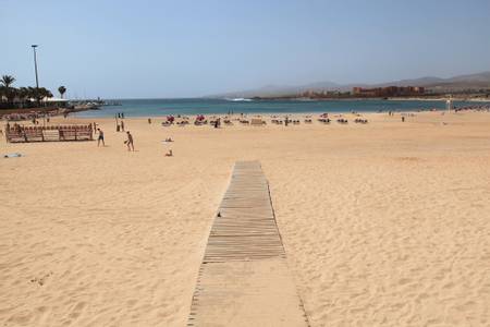 playa-del-castillo-antigua beach