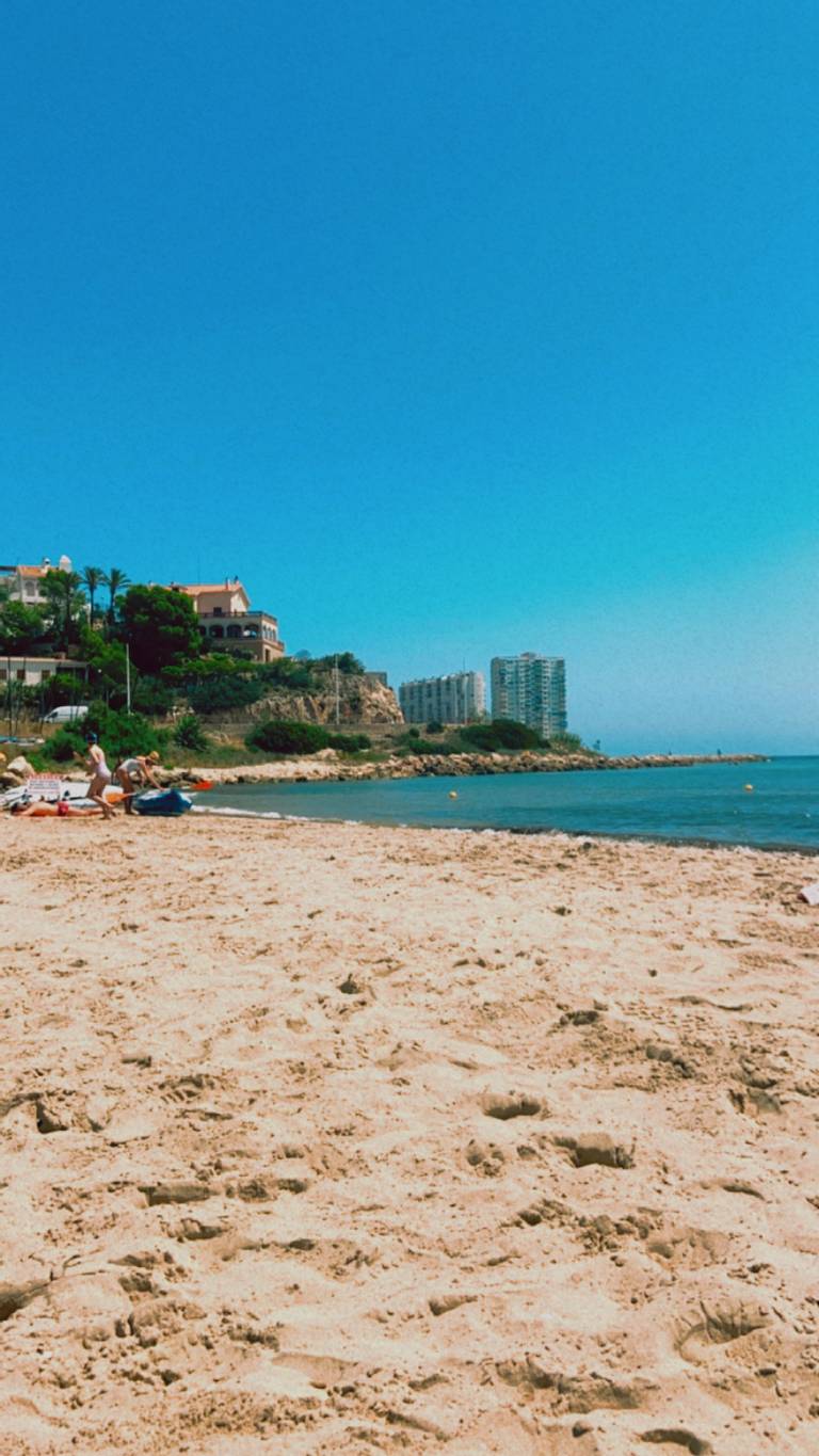 playa-del-faro-cullera-valencian-community beach