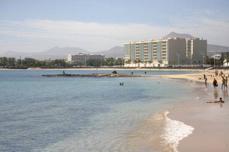 playa-del-reducto-arrecife beach