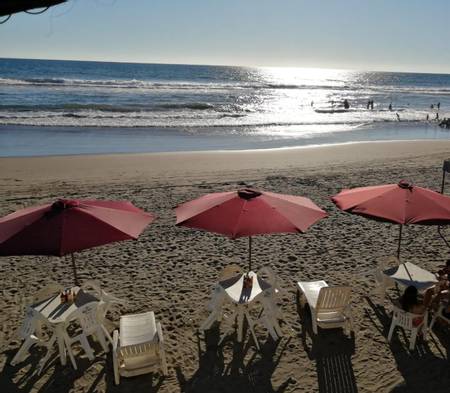 playa-erendira-lazaro-cardenas-michoacan beach