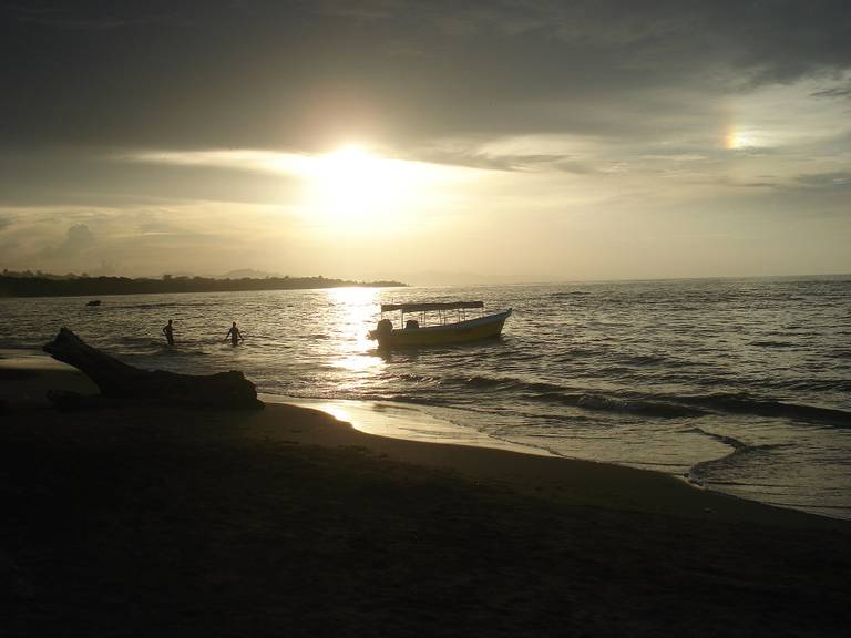 playa-manzanillo-manzanillo-puntarenas-province beach