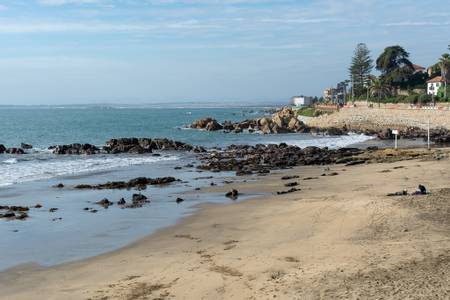 playa-negra-conc%C3%B3n-valparaiso-region beach