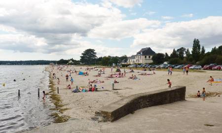 plage-de-kerleven-la-foret-fouesnant-brittany beach