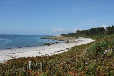 plage-des-dunes-fouesnant-brittany beach