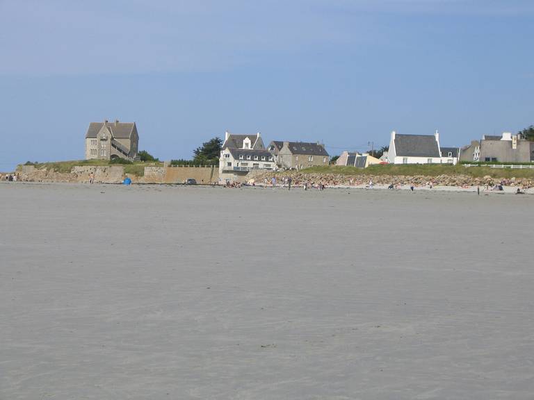 plage-du-dossen-santec-brittany beach