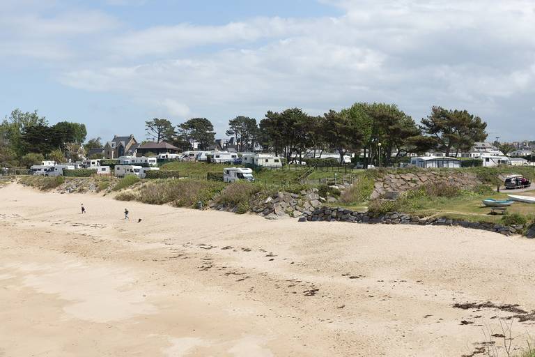 plage-du-port-blanc-dinard beach