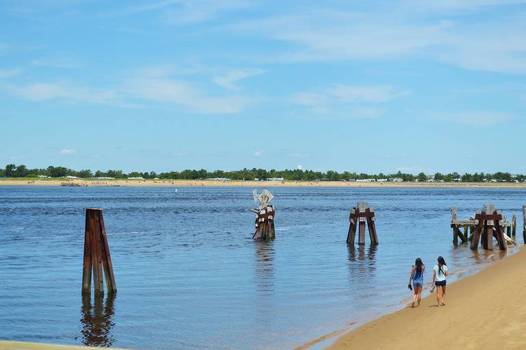 plum-island-beach-newburyport-massachusetts beach