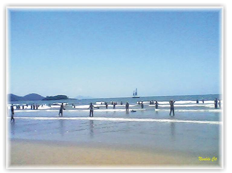 praia-central-balne%C3%A1rio-cambori%C3%BA-santa-catarina beach