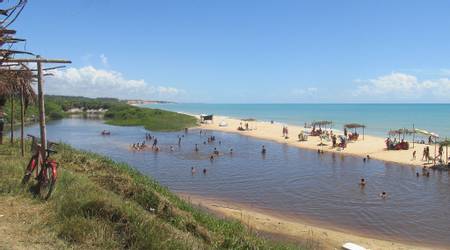 praia-da-lagoa-grande-prado-bahia beach