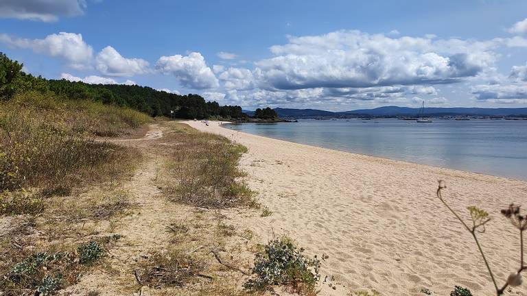 praia-da-retorta-o-chazo-galicia beach