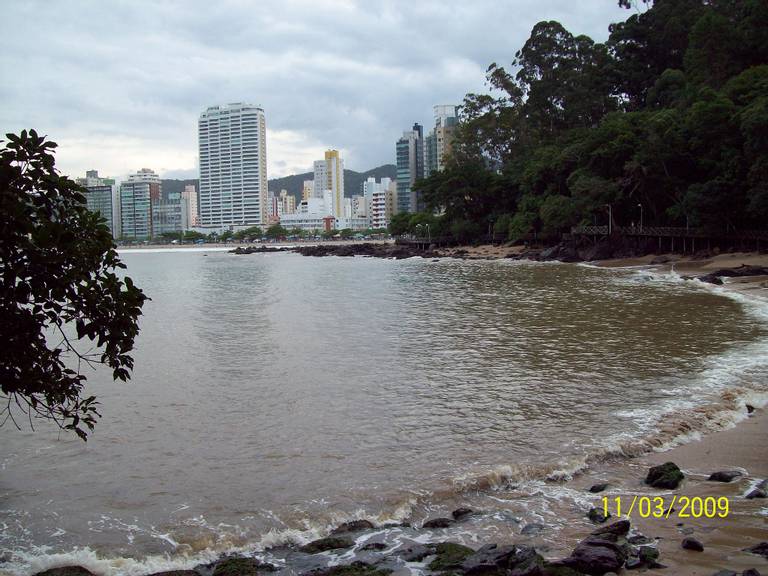 praia-da-saudade-penha-santa-catarina beach