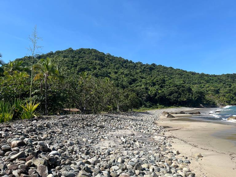 praia-das-enchovas-ilhabela-state-of-sao-paulo beach