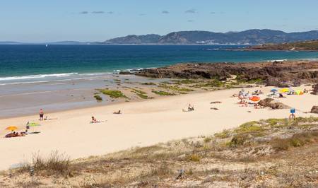 praia-das-furnas-xu%C3%B1o-galicia beach