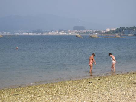 praia-das-sinas-de-f%C3%B3ra-vilanova-de-arousa-galicia beach