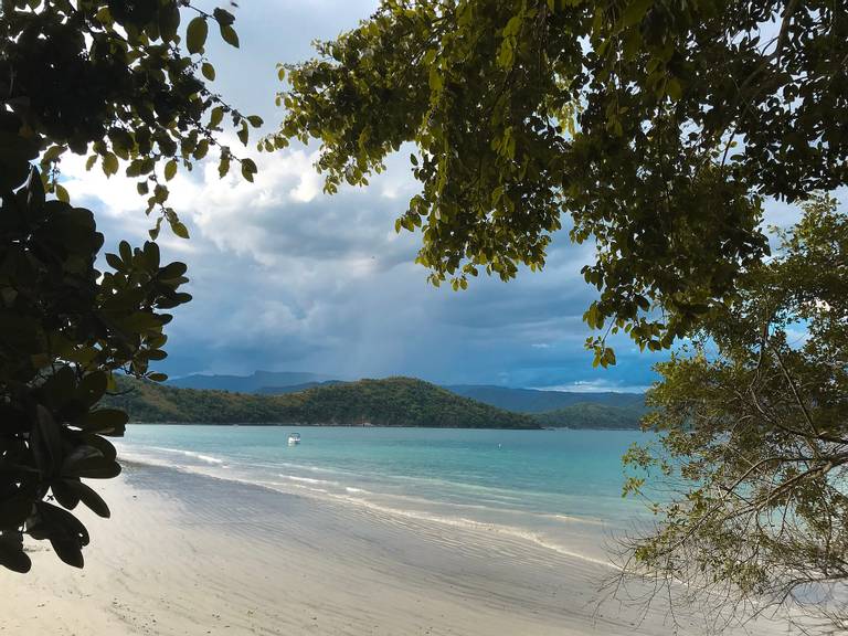 praia-das-palmas-ubatuba-state-of-sao-paulo beach