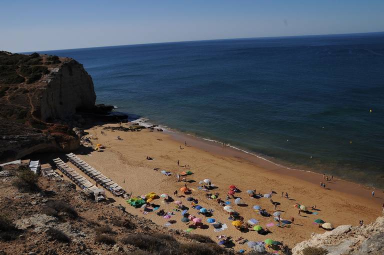 praia-dos-caneiros-ferragudo beach