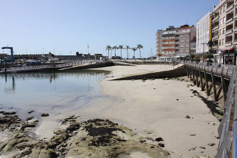 praia-dos-barcos-sanxenxo-galicia beach