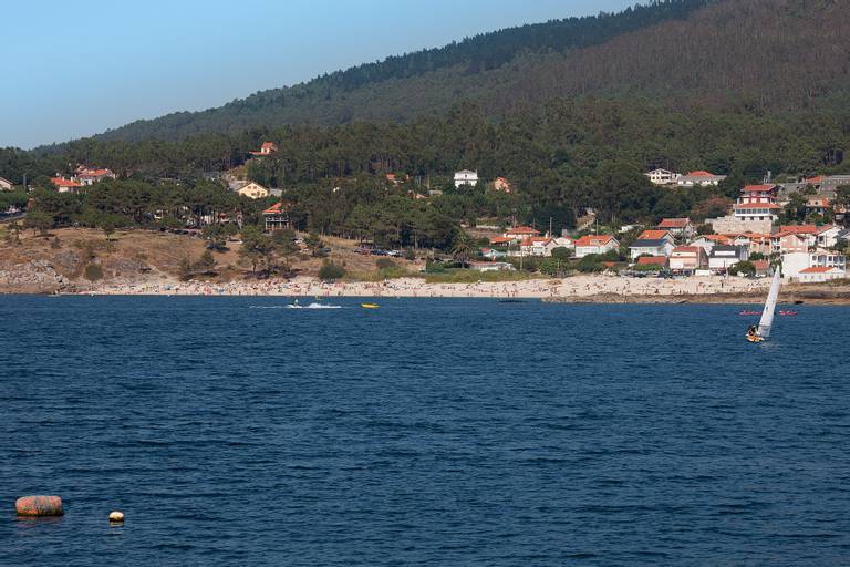 praia-do-testal-noia-galicia beach