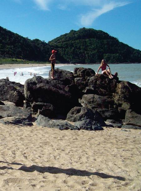 praia-do-buraco-balne%C3%A1rio-cambori%C3%BA-santa-catarina beach