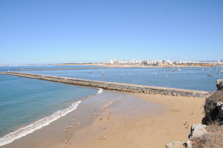 praia-do-molhe-ferragudo beach