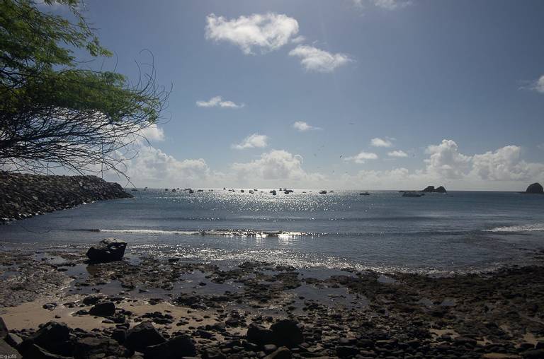 praia-do-porto-fernando-de-noronha-pernambuco beach