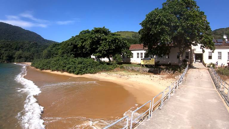 praia-do-presidio-ubatuba-state-of-sao-paulo beach