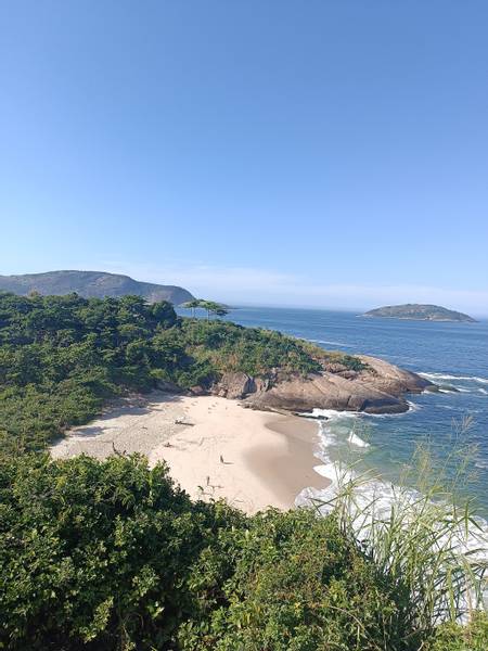 praia-do-sossego-niteroi-state-of-rio-de-janeiro beach