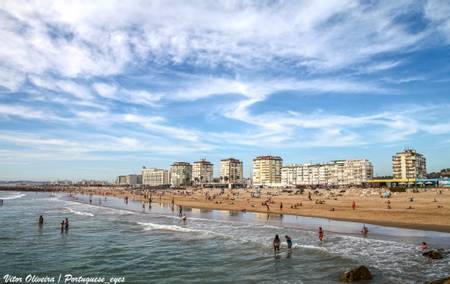 praia-nova-costa-da-caparica-%C3%A1rea-metropolitana-de-lisboa beach