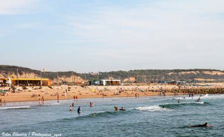 praia-nova-costa-da-caparica-%C3%A1rea-metropolitana-de-lisboa beach