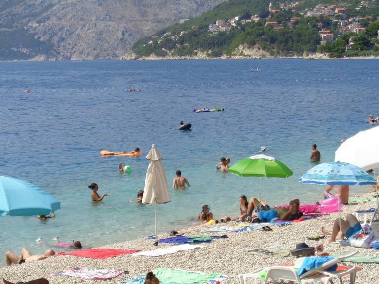 punta-rata-brela beach