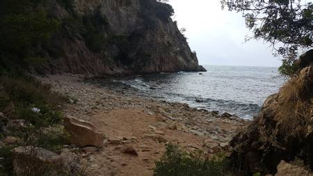 rac%C3%B3-de-llevant-de-giverola-tossa-de-mar-catalonia beach