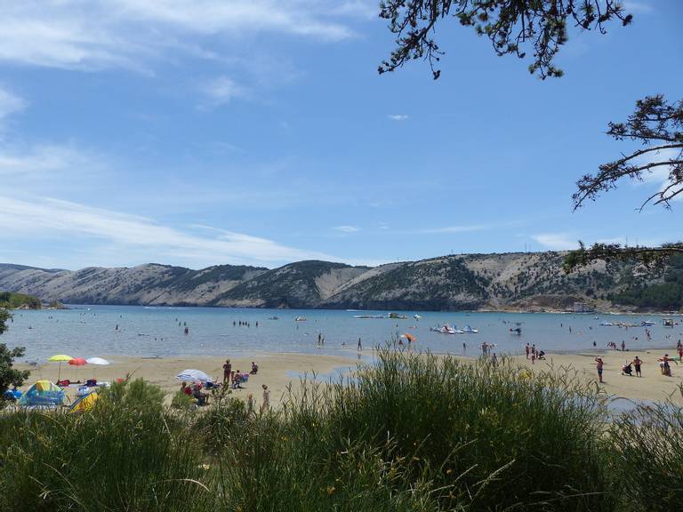 rajska-pla%C5%BEa-lopar beach