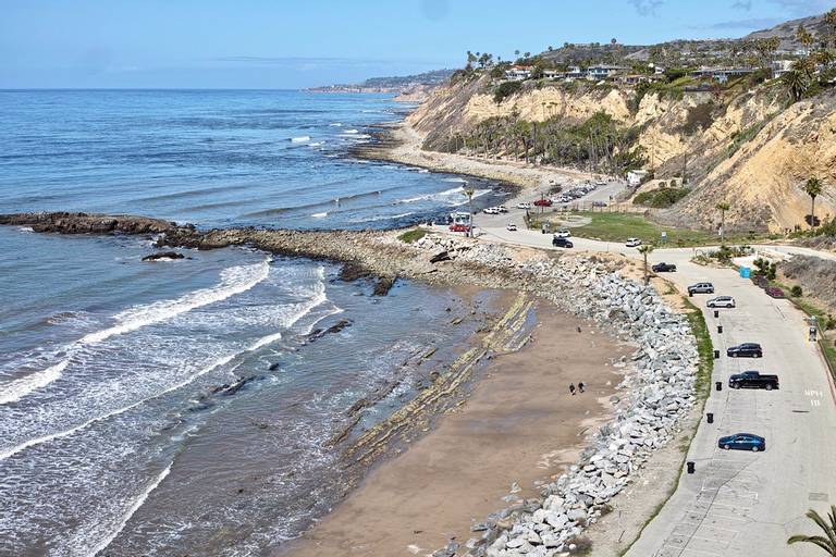 royal-palms-county-beach-los-angeles-california beach