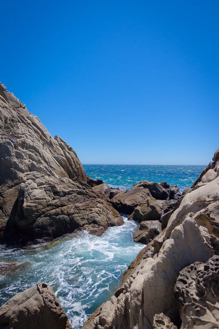 sandy-cove-beach-hume-station-california beach