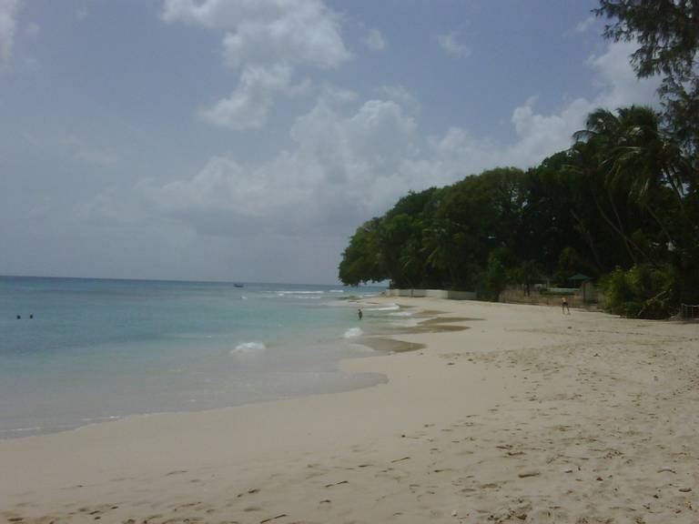 sandy-lane-beach-holetown-saint-james beach