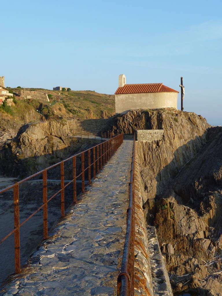 saint-vincent-collioure-occitanie beach