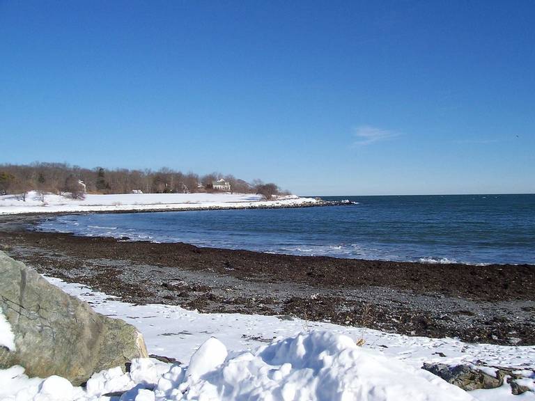 seapoint-beach-kittery-maine beach