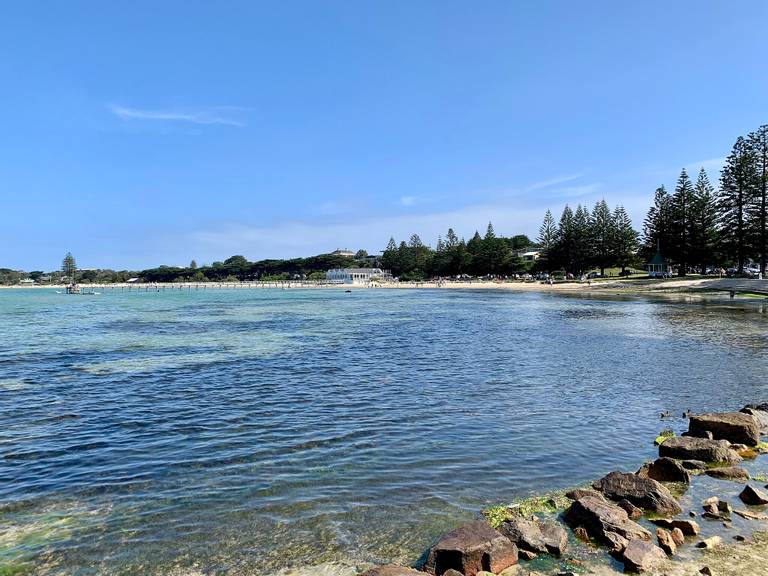 sorrento-foreshore-melbourne-victoria beach