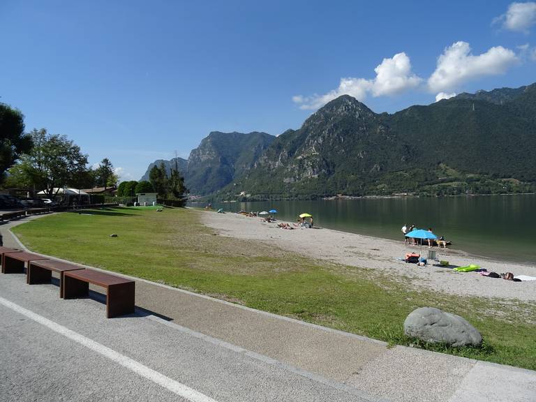 spiaggia-uponne-lombardy beach