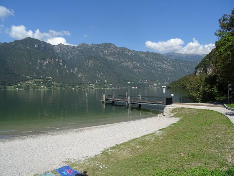 spiaggia-uponne-lombardy beach