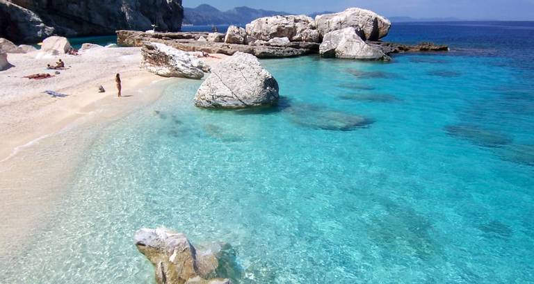 spiaggia-baunei-sardinia beach