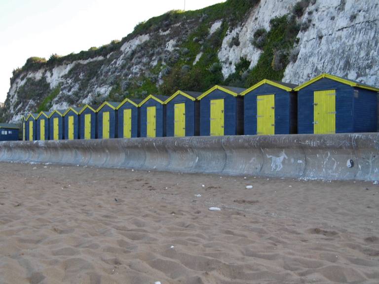 stone-bay-broadstairs-england beach