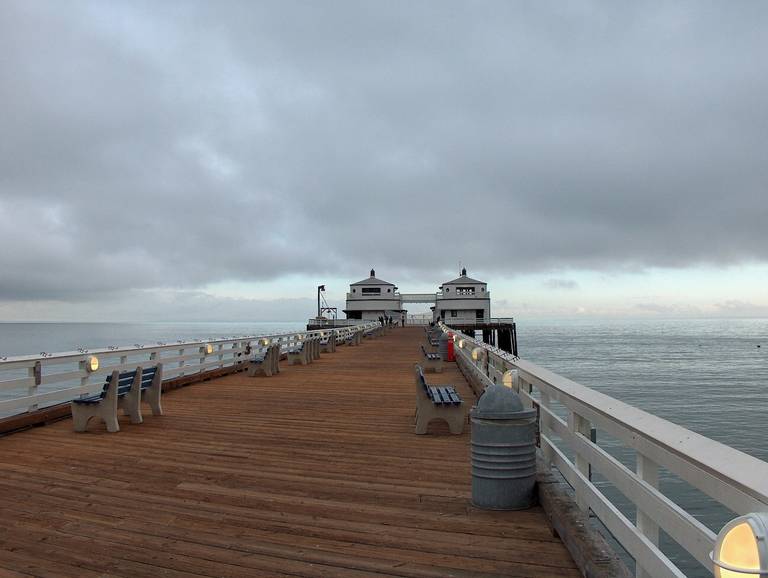 surfrider-beach-malibu-california beach